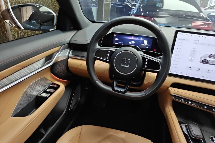 Used Zeekr 001 2022 Ultra-Long Range Dual-Motor YOU Version Steering Wheel