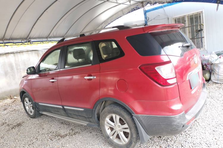 Used HYOSOW S3 2014 1.5L Luxury Version China IV Emission Standard
