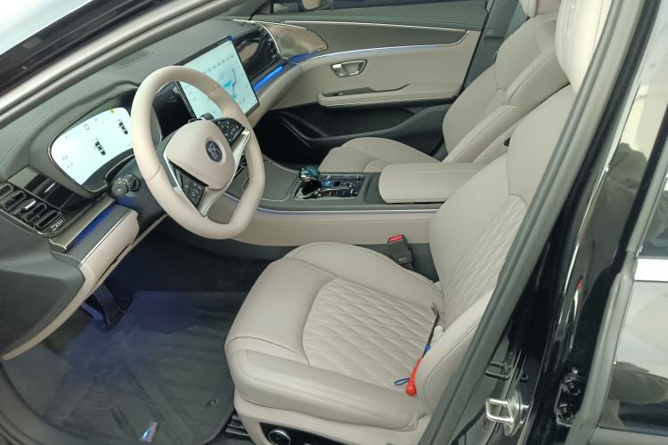 Used BYD Han 2025 DM-i Intelligent Driving Edition 125KM LiDAR Flagship Model