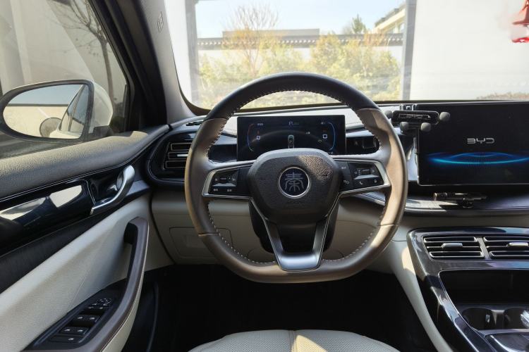 Used BYD Qin PLUS 2024 HONOR Edition DM-i 55KM Leading Model