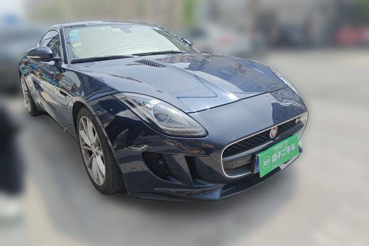 Used Jaguar F-TYPE 2015 3.0 SC S Hardtop Version Front Right 45 Deg