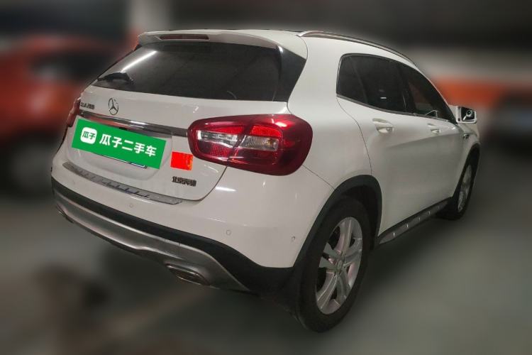 Used Mercedes-Benz GLA 2016 GLA 200 Sport Edition Rear Right 45 Deg