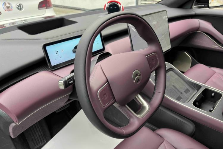 Used Nio ET5T 2025 Model Shadow Package Limited Edition, 75kWh Touring
