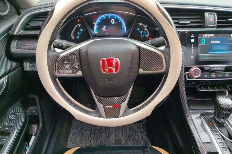 Used Honda Civic 2016 220TURBO CVT Luxury Edition
