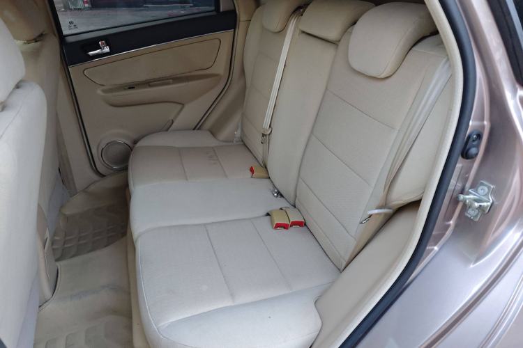 Used BAIC E Series 2012 Hatchback 1.5L Automatic Leshang Version