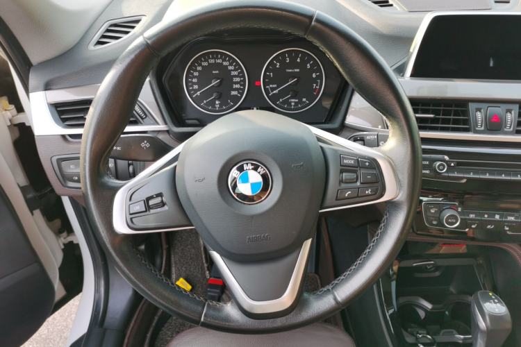 Used BMW X1 2018 xDrive20Li Luxury Edition
