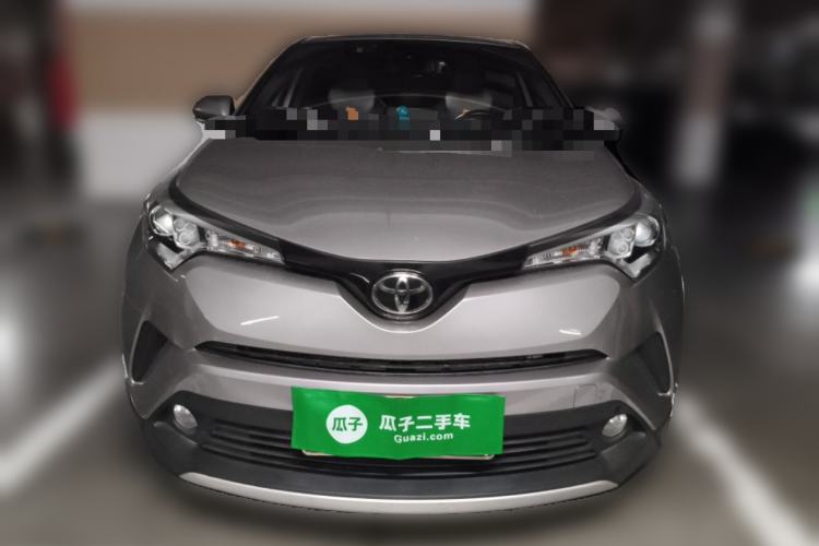 Used Toyota IZOA 2018 2.0L Yichi Version China VI Standard Front