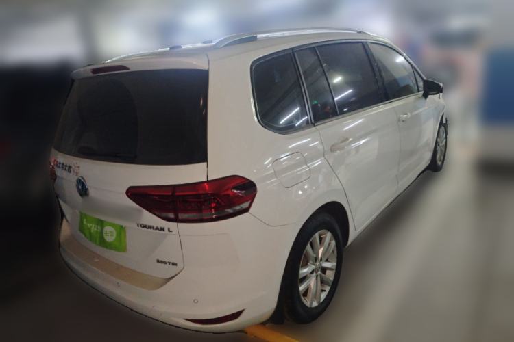 Used Volkswagen Touran 2018 Volkswagen Touran L 280TSI DSG Comfort Edition 7 Seats China V Emission Standard