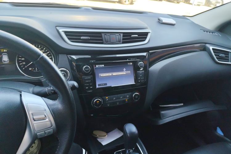 Used Nissan Qashqai 2016 2.0L CVT Flagship Edition
