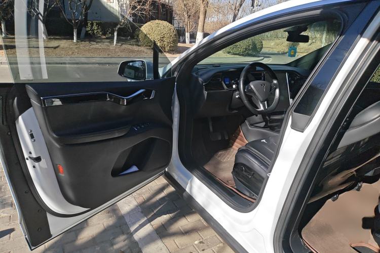 Used Tesla Model X 2016 X 75D
