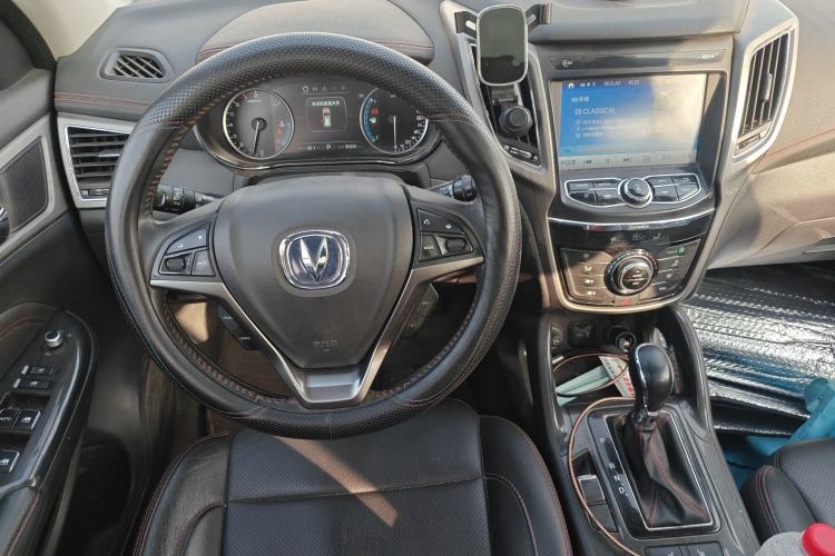 Used CHANGAN CS75 2017 Shangkui Edition 1.5T Automatic Sharp Model
