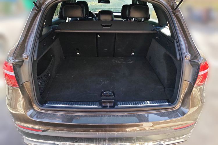 Used Mercedes-Benz GLC 2016 GLC 300 4MATIC Luxury Model