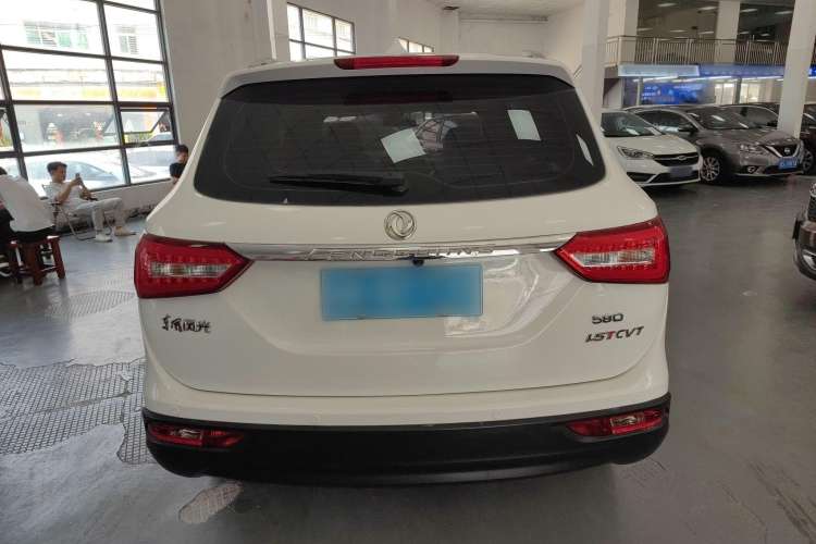 Used Dongfeng Fengon 580 2017 1.5T CVT Luxury Model
