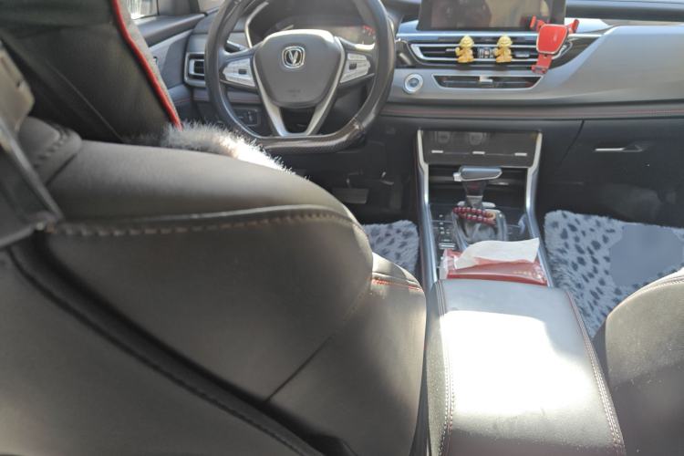 Used Changan CS75 2021 Honor Million Edition 280T DCT Navigation Model
