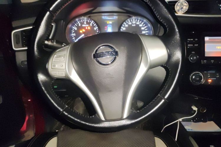 Used Nissan Qashqai 2016 2.0L CVT Luxury Edition Steering Wheel