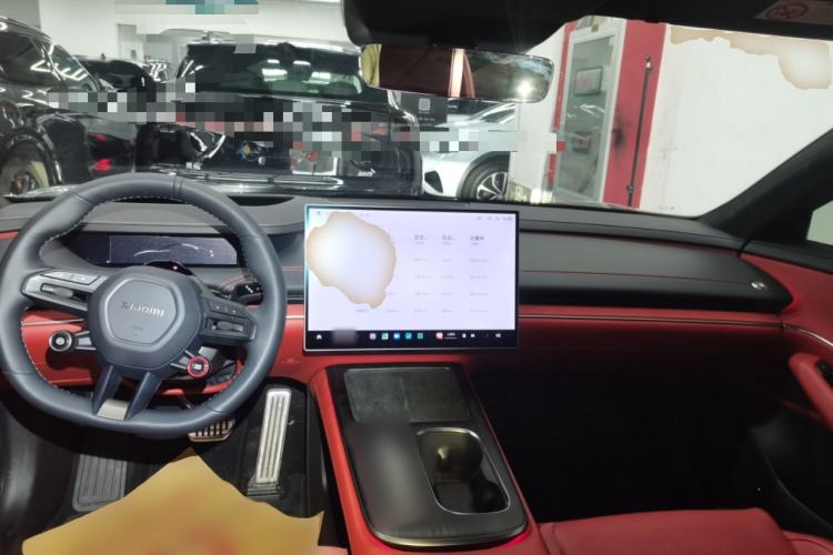 Used Xiaomi Auto SU7 2024 Four-Wheel Drive Ultra-Long Range Advanced Intelligent Driving Max Edition Center Console