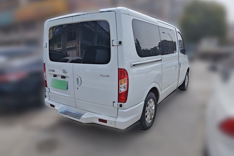 Used SAIC MAXUS Xintu V80 2019 2.0T Plus 6-Speed Manual – Aoyuntong Short Wheelbase Ultra-Low Roof 5/6-Seater