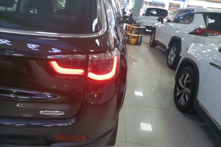 Used Jeep Compass 2017 200T Automatic Enjoyment Version Exterior 3