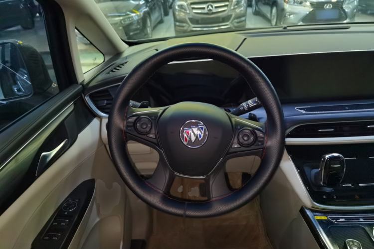 Used Buick GL8 2023 ES Lu Zun Comfort Model Steering Wheel