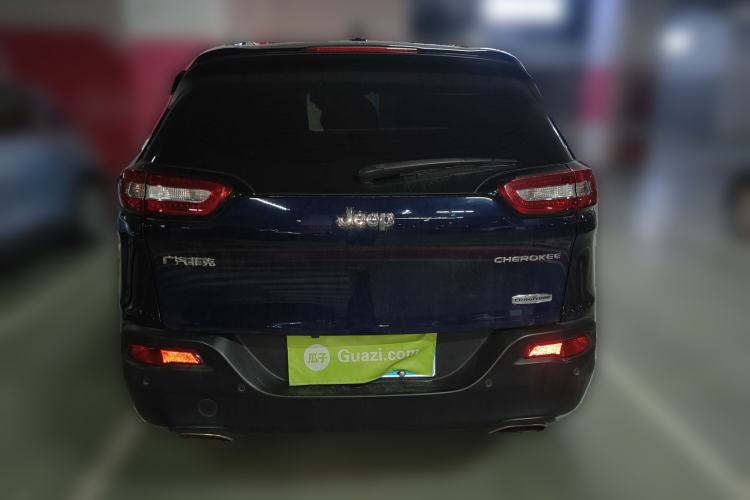 Used Jeep Cherokee 2016 2.4L Leading Edition