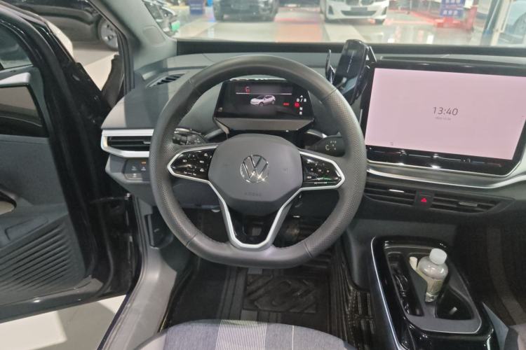 Used Volkswagen ID.4 CROZZ 2025 Pure Edition
