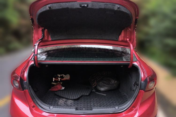 Used Mazda 3 Axela 2016 Sedan 1.5L Automatic Comfort Model Trunk