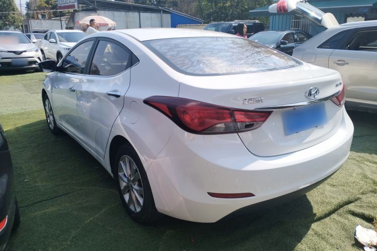 Used Hyundai Elantra (5th Generation / Langdong) 2016 1.6L Automatic Prestige Model
