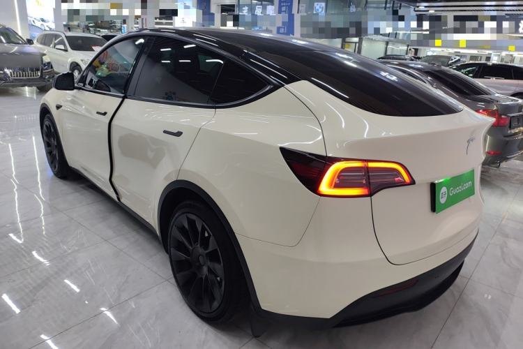 Used Tesla Model Y 2022 Rear-Wheel-Drive Version
