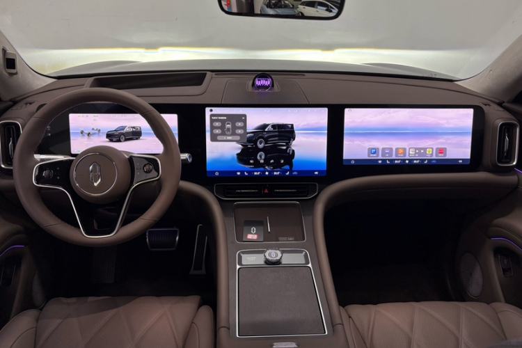 Used Hima AITO M9 2025 Extended-Range Ultra Version 52 kWh 6-Seater Interior 3