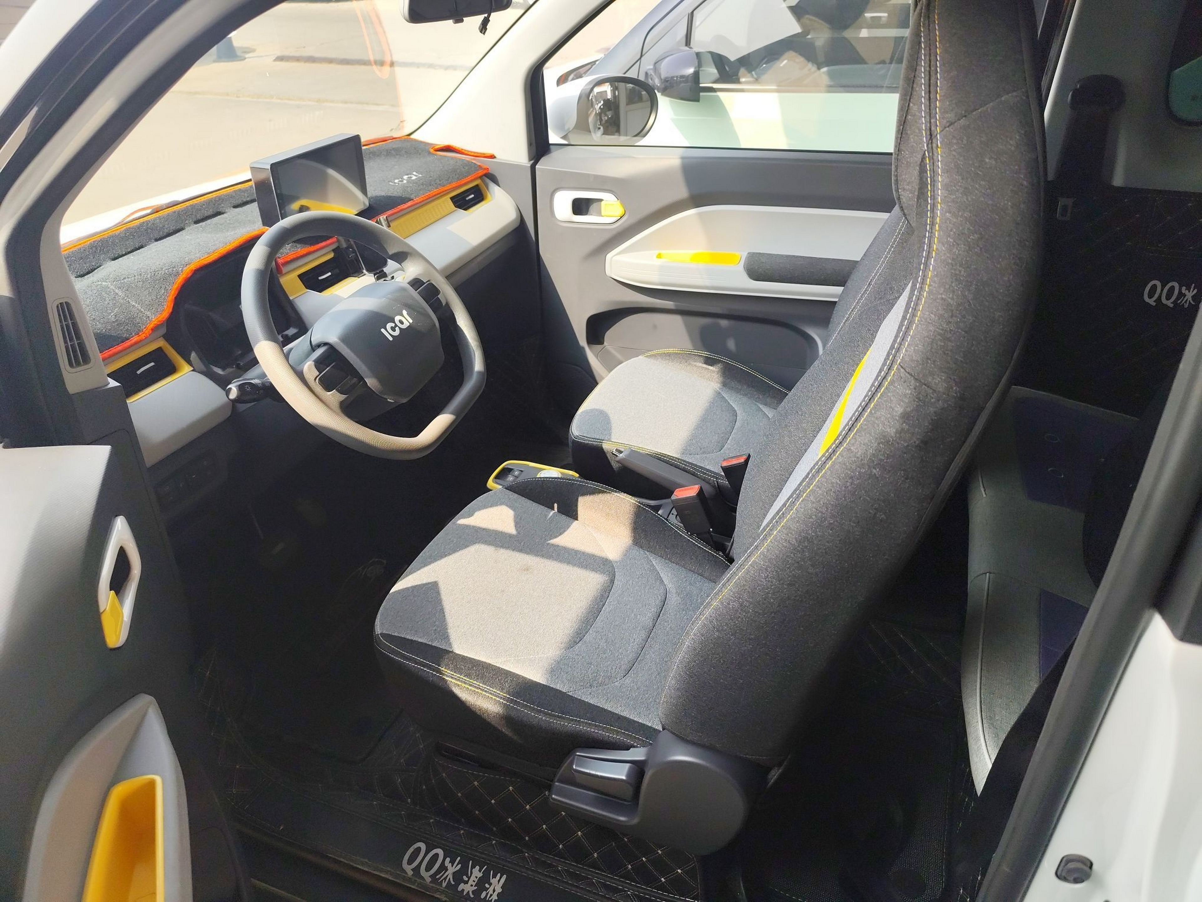 Interior delantero
