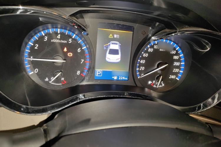 Used Venucia D60 2018 1.6L CVT Smart Connect Luxury Edition
