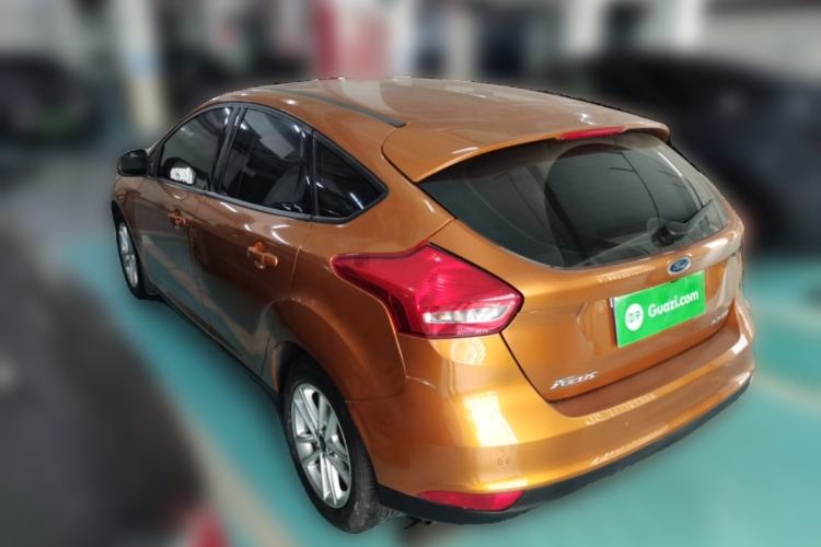 Used Ford Focus 2015 Hatchback 1.6L Automatic Fashion Edition Rear Left 45 Deg