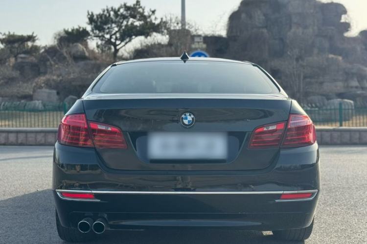 Used BMW 5 Series 2014 525Li Luxury Design Package
