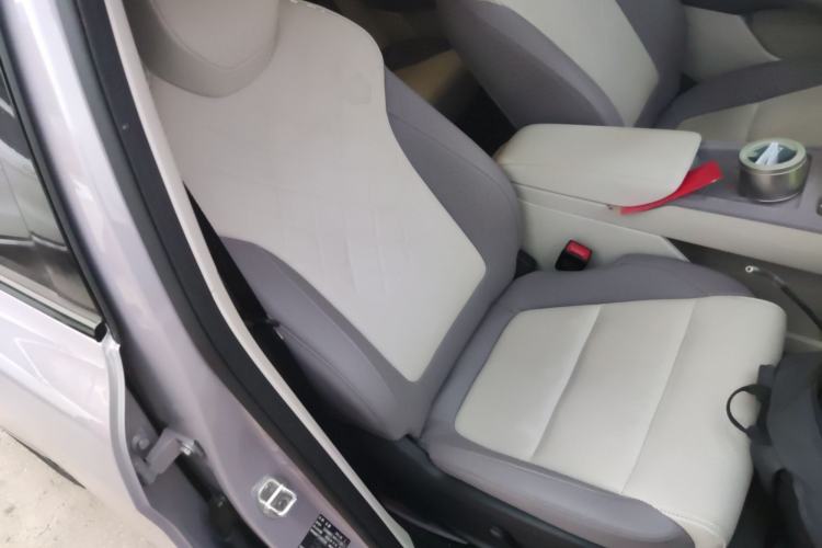 Used MG 4 EV 2026 Model 530 Smart Fun Edition Right Front Seat