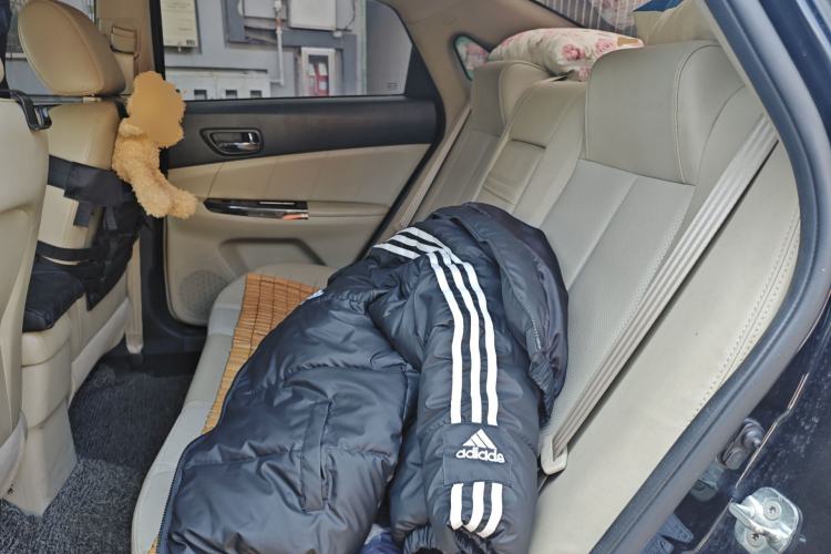 Used CHANGAN Eado 2012 1.6L Manual Luxury Model China IV Standard Left Rear Seat