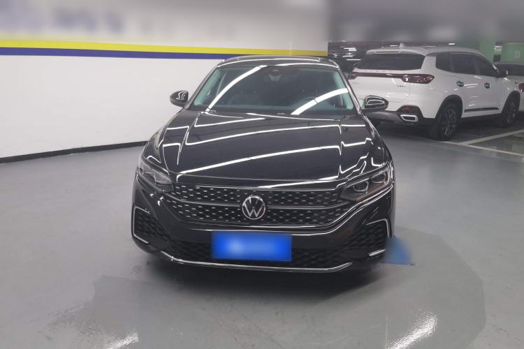 Used Volkswagen Passat 2022 330TSI Starry Luxury Edition