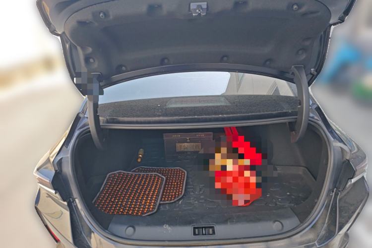 Used Dongfeng Aeolus Yixuan MAX 2021 1.5T Ultra-Stylish Trendsetter Edition