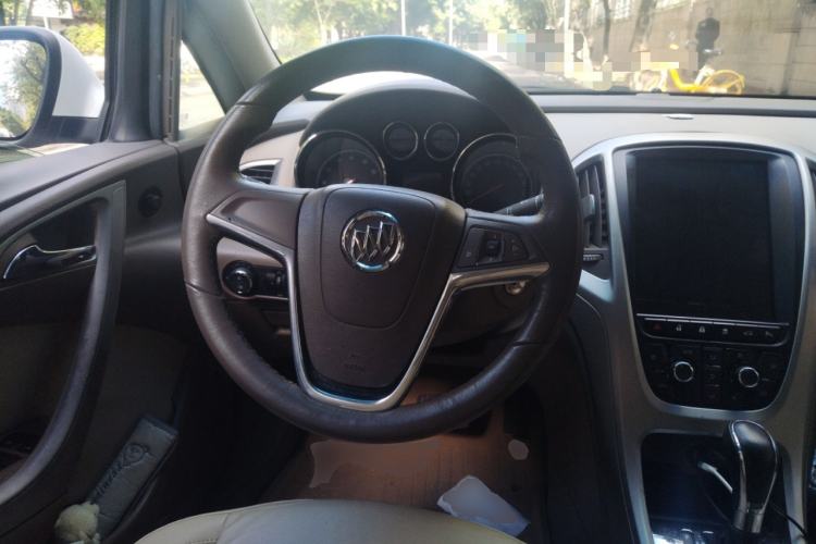 Used Buick GT 2011 GT 1.8L Automatic Fashion Edition Leather Model