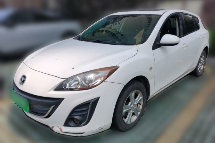 Used Mazda 3 2015 Hatchback 1.6L Automatic Elite Model