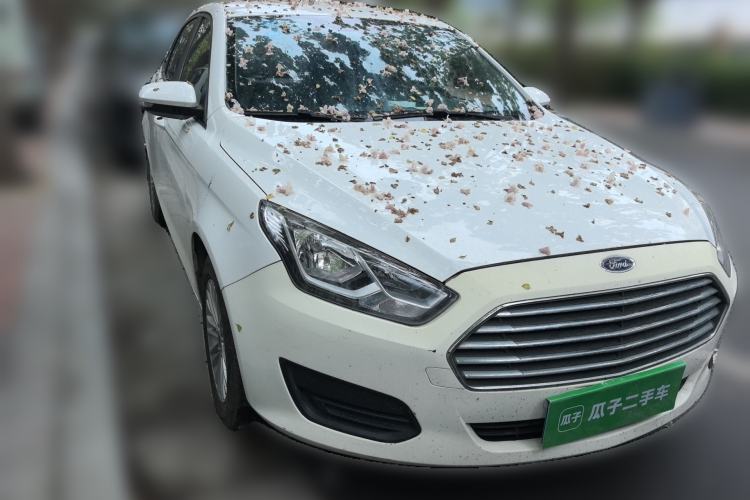 Used Ford Escort 2017 Revised Version 1.5L Automatic Comfort Edition Front Right 45 Deg