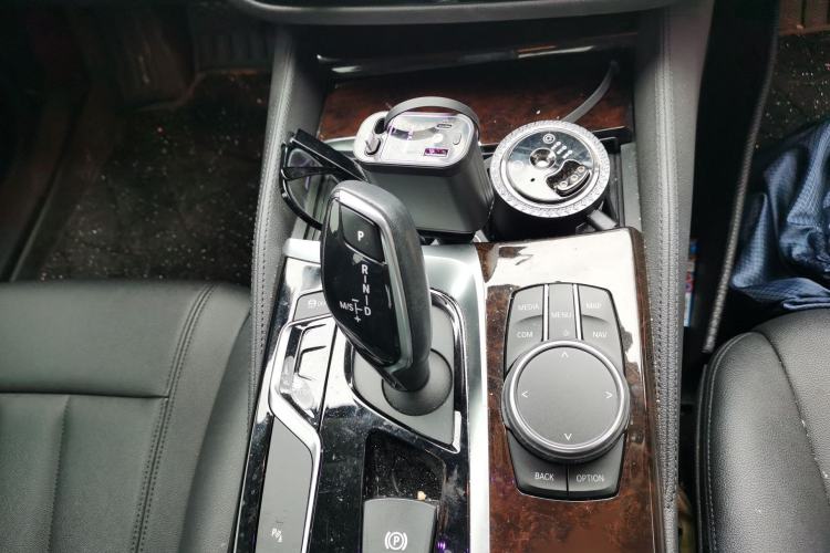 Used BMW 5 Series 2018 525Li Luxury Package