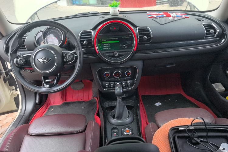 Used MINI Clubman 2018 1.5T COOPER Artist Center Console