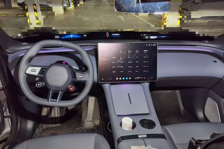 Used Xiaomi Auto YU7 2025 Ultra-Long Range Rear-Wheel Drive Version
