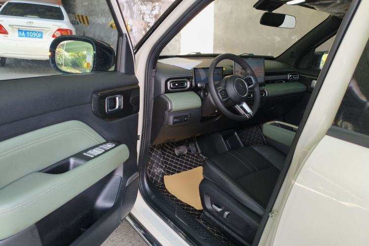 Used Baojun Spark EUV 2025 Flagship Edition 5 Seats Driver Seat