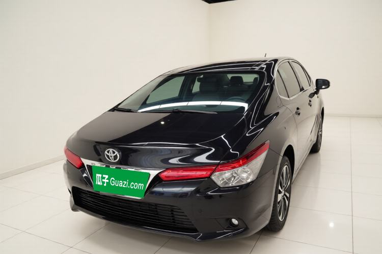 Used Toyota Camry 2018 2.0G Luxury Edition

