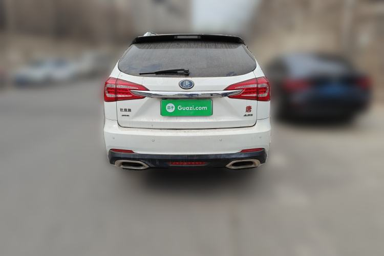 Used BYD Tang New Energy 2015 2.0T Four-Wheel-Drive Flagship Model