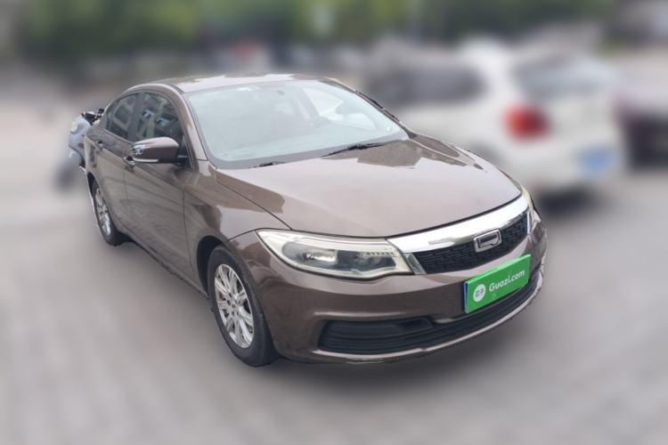 Used Qoros 3 2014 Sedan 1.6L Manual Zhixiang Model Front Right 45 Deg
