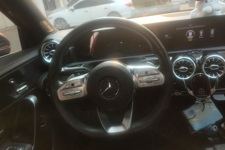 Used Mercedes-Benz A-Class 2021 A 200 L Sport Sedan Fashion Model
