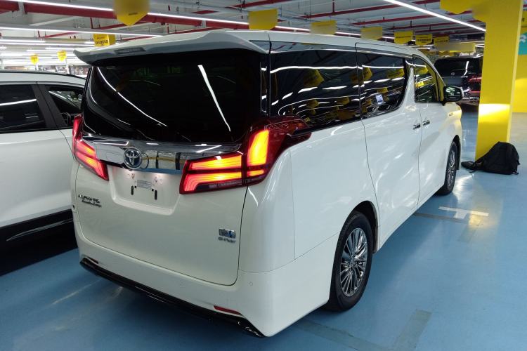 Used Toyota Alphard 2019 Dual-Engine 2.5L Luxury Edition
