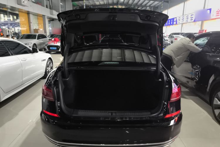 Used Volkswagen Passat 2024 380TSI Dragon Edition